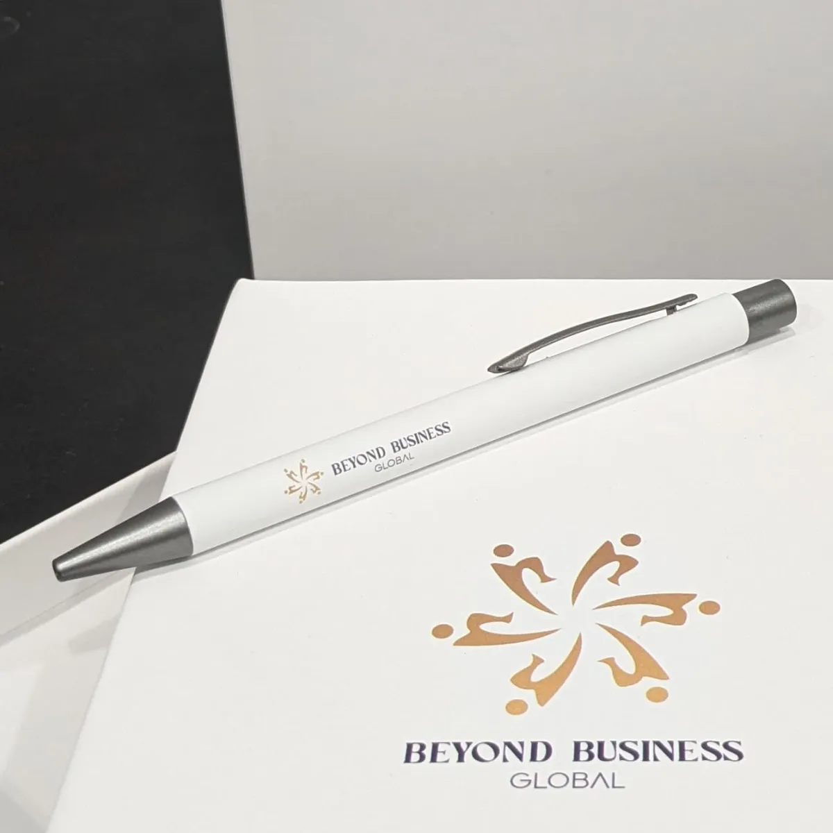 Custom Pens Printing in Dubai – Personalized Delivery All UAE