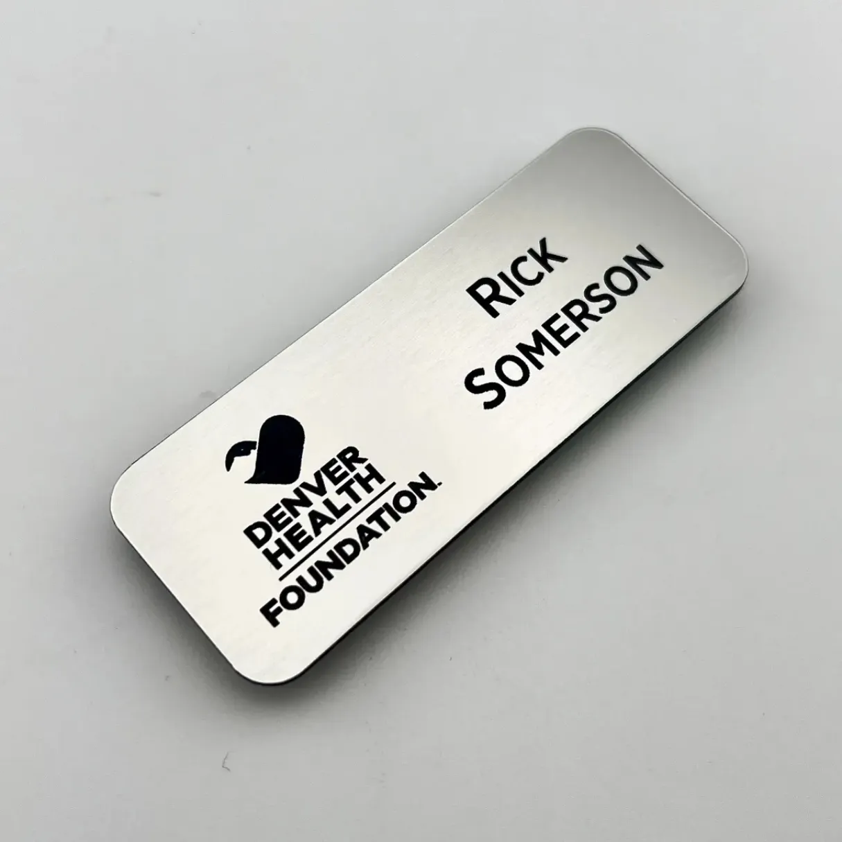 Custom Metal Badges Printing in Dubai, Ajman, Sharjah, Abu Dhabi, UAE