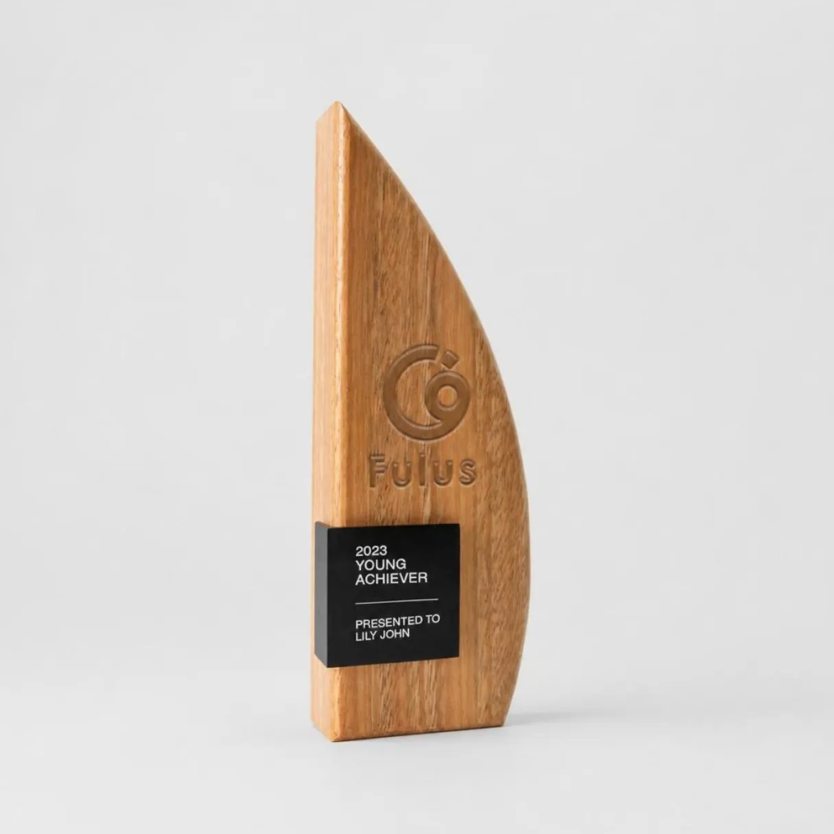 Custom Wooden Trophies & Awards Printing in Dubai, Ajman, Sharjah, Abu Dhabi, UAE