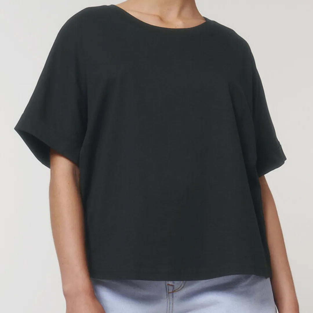 Custom Oversized T-Shirts Printing in Dubai, Abu Dhabi, Ajman Sharjah UAE